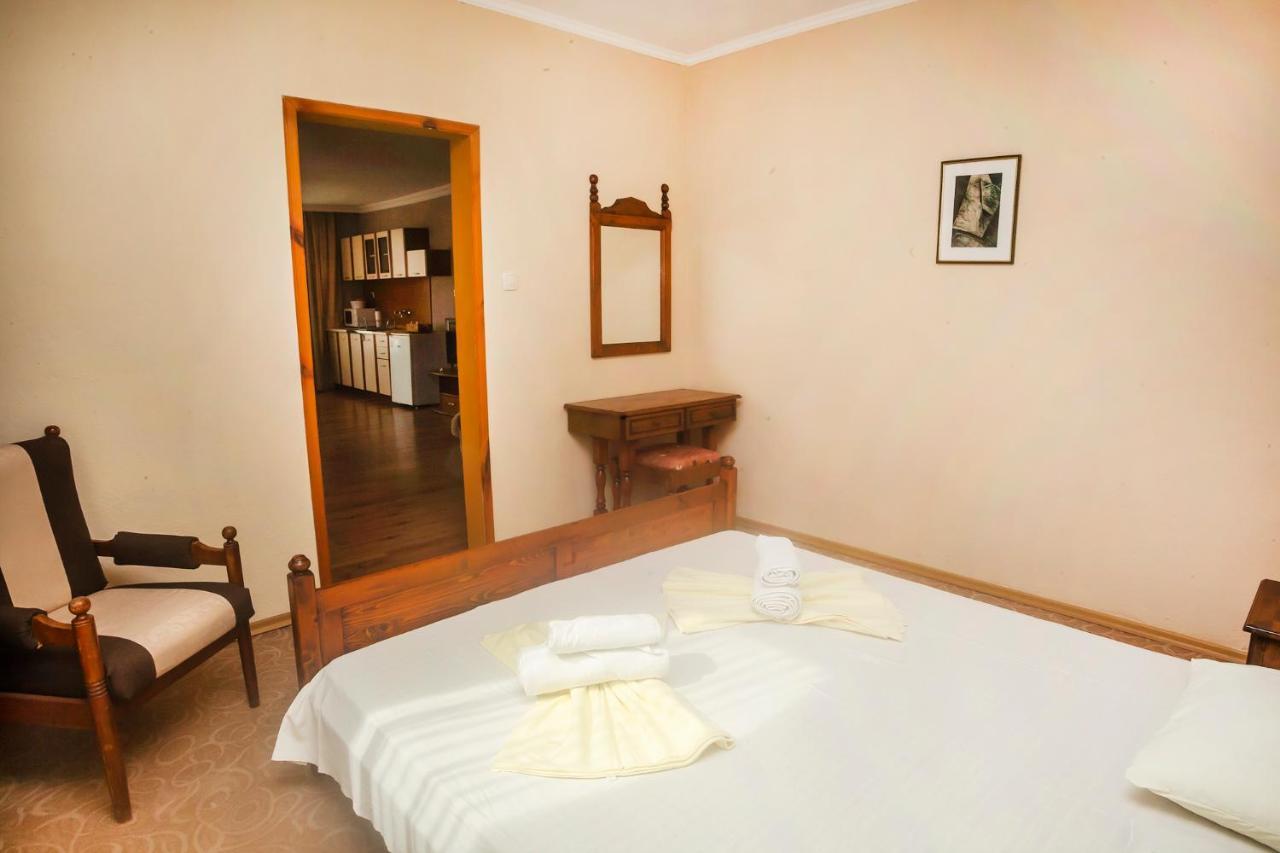 Ravda Bay Guest House Exterior photo