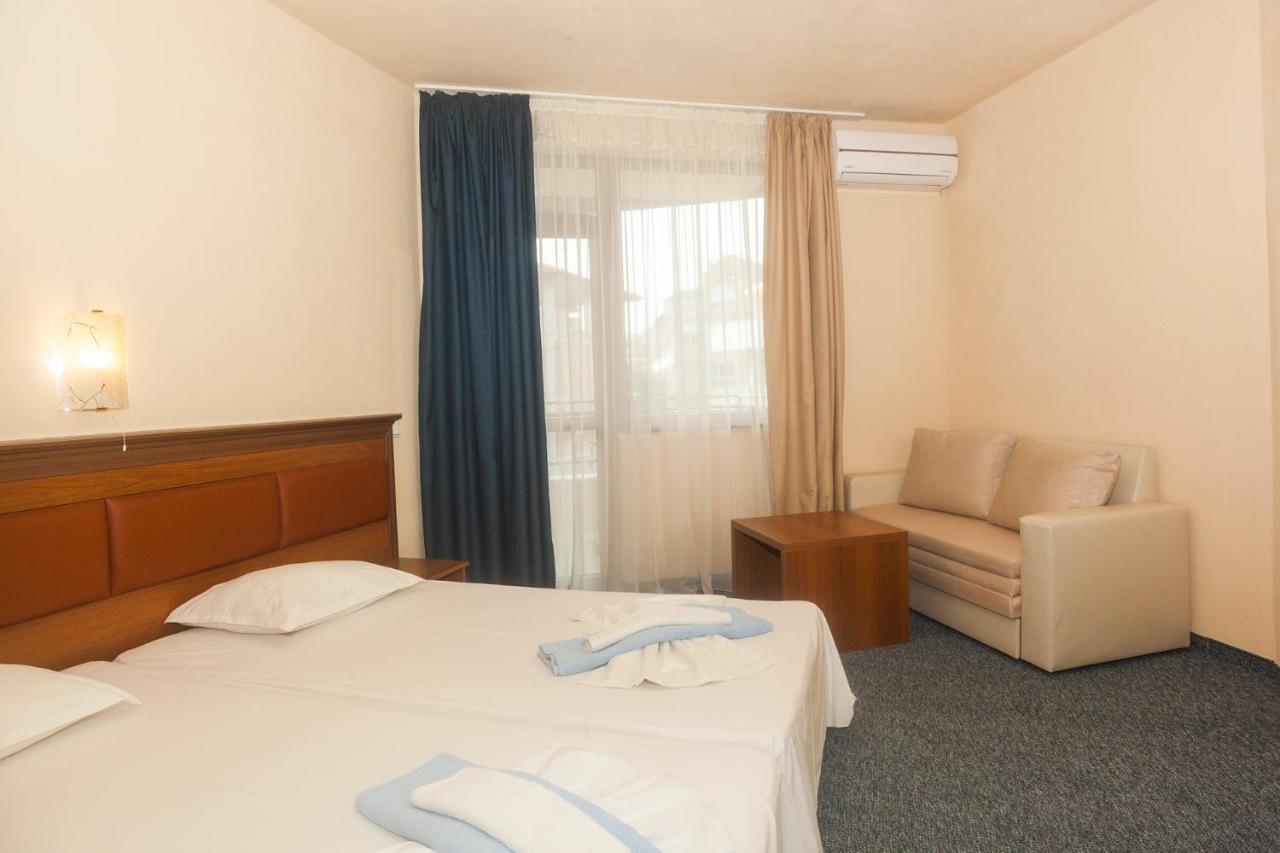 Ravda Bay Guest House Exterior photo